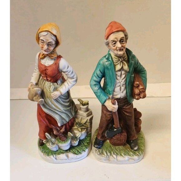 Vintage Giftcraft Figurines Old Country WoodsMan and Woman Gardening VGC - Picture 1 of 7